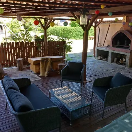 بيت ضيافة Vila Alexandra