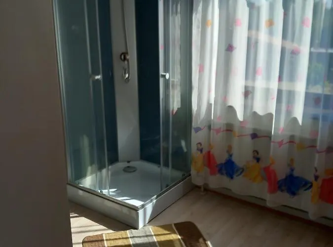 Vila Alexandra 3*